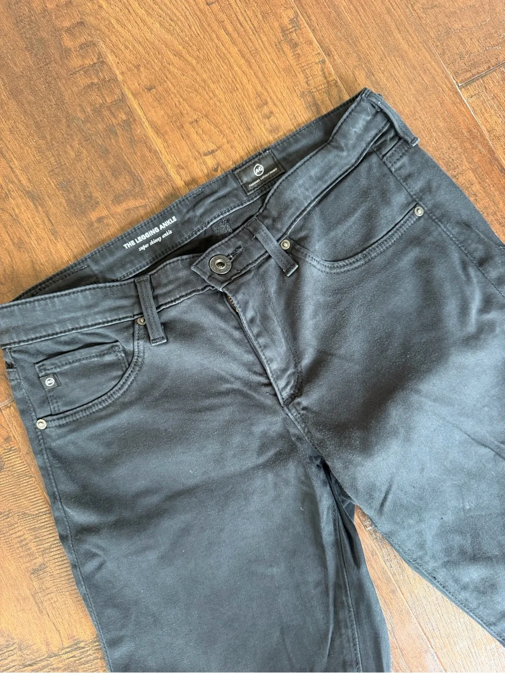 Ag Adriano Goldschmied Women's Skinny Jeans in Black
